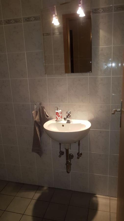 Komfortable Ferienwohnung In Floersheim-Weilbach Floersheim am Main 外观 照片
